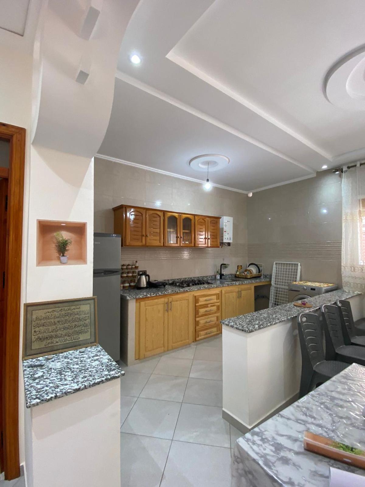 Appartement Proche De La Corniche Al Hoceima Luaran gambar